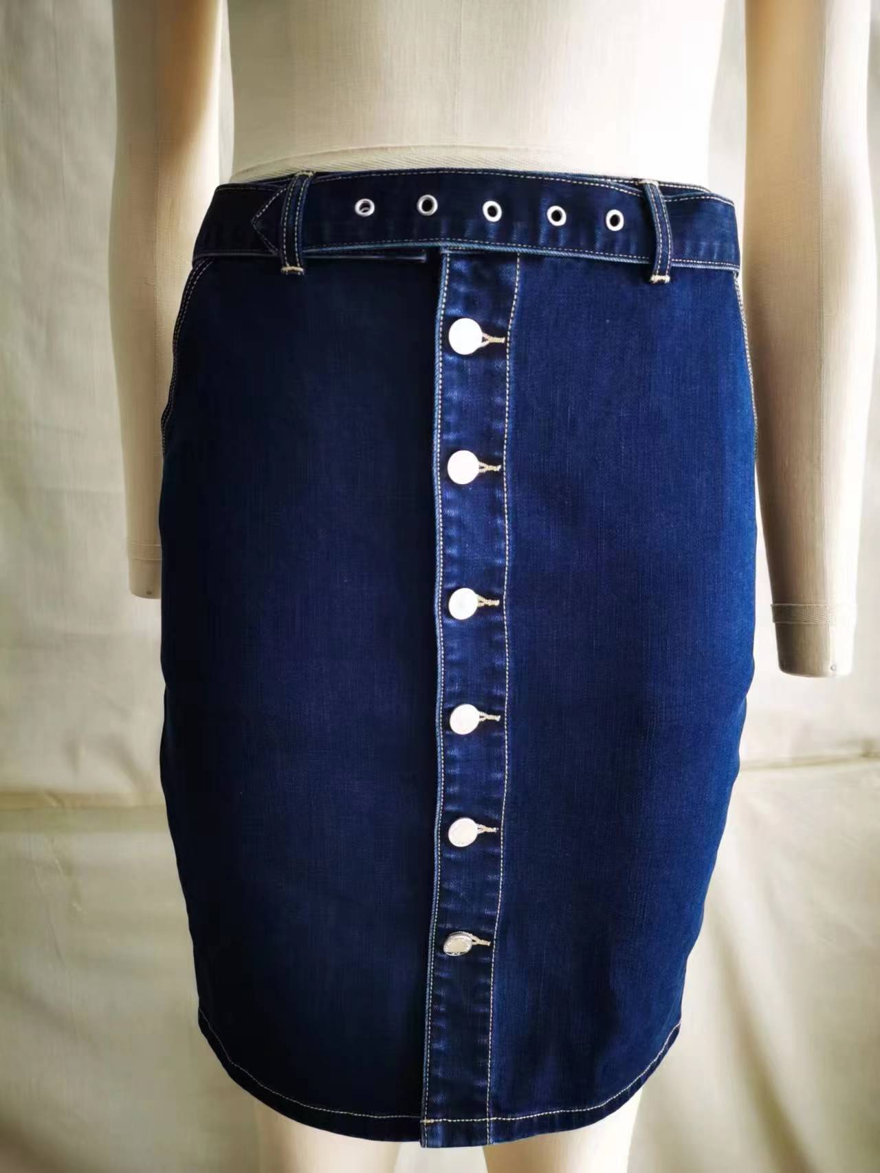 BUTTON SKIRT_青島紡聯集團進出口有限公司